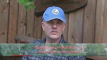 שלוש נשים מקסימות נהנות זו עם החתיכות של סקסחיות זו