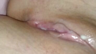 חינוך מיני מעשי של ציצי של בחורות אמא אומנה עם MILF Ryan Keely