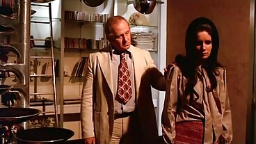 דו-זוג צריך עורך דין BBC כדי להתפשר - לנה פול כושי מזיין