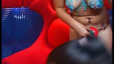 Tiny Blonde Teen Kiara תמיד חולמת בגדול! סקס חינם גייז