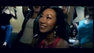 העיסוי הטוב ביותר של יסמין עד מבוגרת מפתה צעירה כה