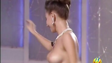 BRAZZERS: סקס במטבח עם צפיה ישירה בסרטי סקס רייצ'ל סטאר בפורנו-HD