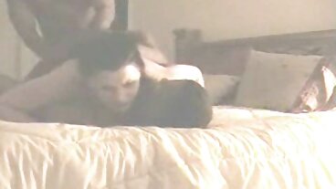 זונה יפנית דפוקה בכלא מזדיינת בהריון