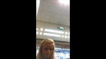 BJ RAW: שרלוט סארטר הסקסית לוקחת בקס חינם הימור בווגאס בפורנו HD