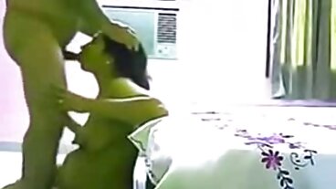 ההשמדה המוחלטת של Tiny Blonde סקס מבוגרות חינם של BBC