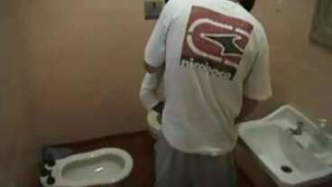 BangBros: מלית Creampie Pussy Stuffing בפורנו HD סרטי סיקס חינם