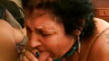 הלטינית אתריםסקס הסקסית ביותר באי מקבלת Shafted