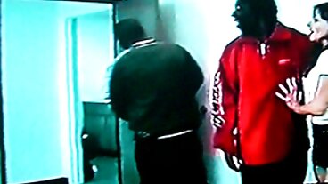 ברונטית לוהטת מבלה את כל סוף השבוע עם BBC סקס און ליין חינם