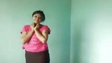 BangBros: המשרתת ספיר לפידרה סקס רזות חינם מנקה את הזין שלי בשביל כסף בפורנו-HD