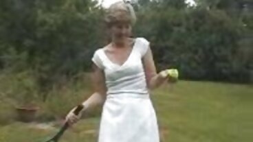 עקרת סקס חינם פארטי הבית אלכס מפסיקה להכין פיצה כדי לאכול דיק