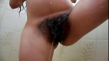 ביץ' ביוטי סרטי סקס לצפיה חינם רוכב על בוב גדול