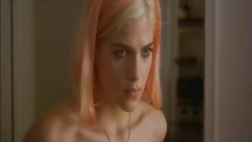 ילדה שובבה אוכלת בהצטיינות ביום סרטי סרס חינם חג המולד