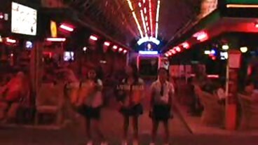 בראז'רים: מציצות חינם קלואי לאמור היא דופלבנג'ר בפורנו-HD